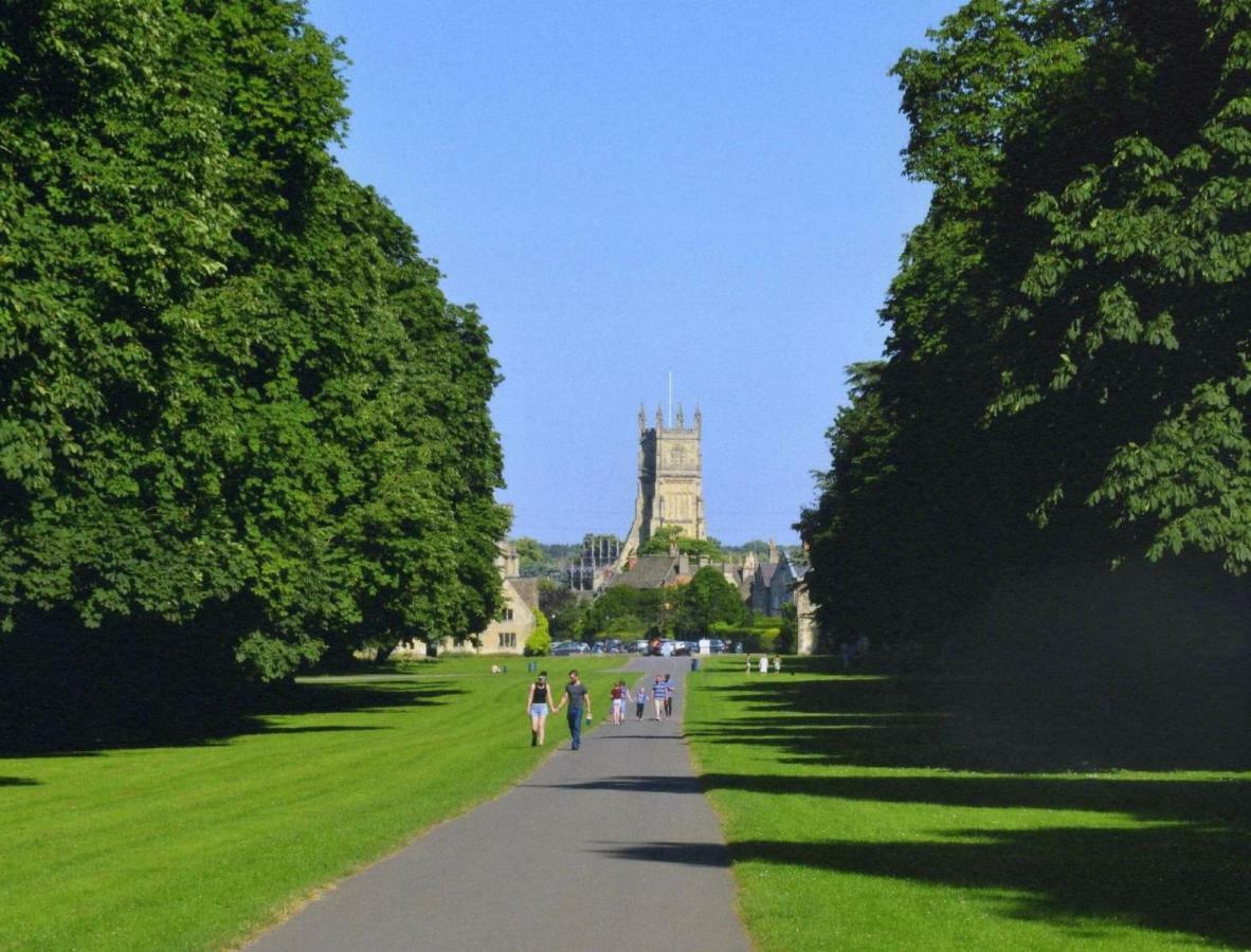 Cotswold Place Сайренстер Экстерьер фото